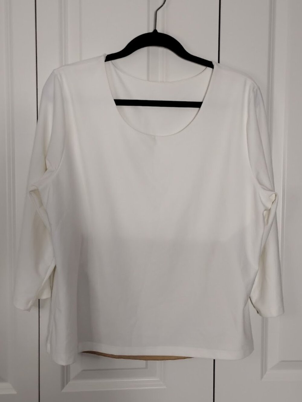 Spanx by Sara Blakely Women's White 3/4 Sleeve Round Neck Pullover T-Shirt Sz XL
